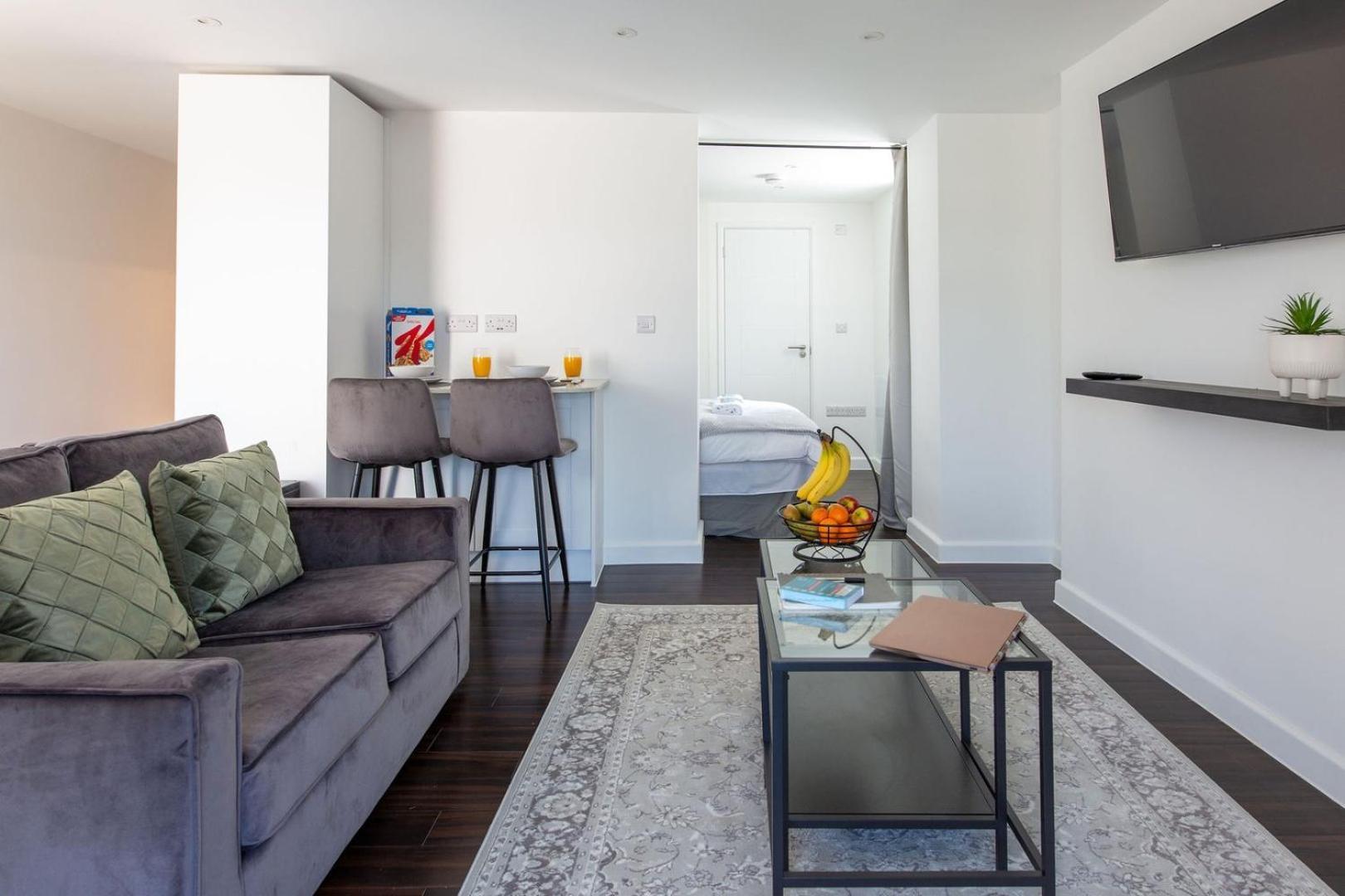 Stylish Apartment W/ Private Garden - Dog Friendly Newport  Eksteriør billede
